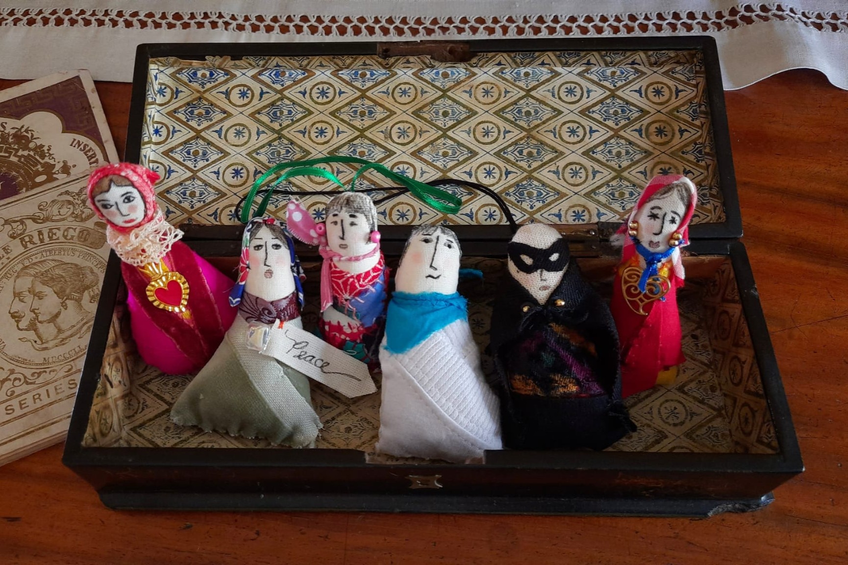 Poppet-Inspired Brooch Workshop